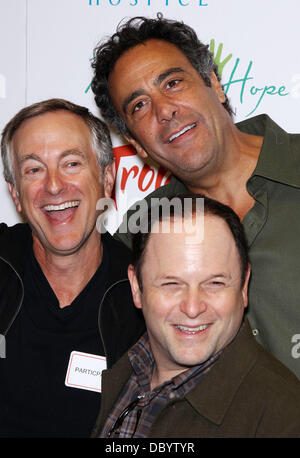 Brad Garrett, Jason Alexander,  Guest Tropicana Las Vegas to Host Poker Tournament for Brad Garrett's 'Maximum Hope Foundation' at Tropicana Hotel & Casino  Las Vegas, Nevada - 17.09.11 Stock Photo