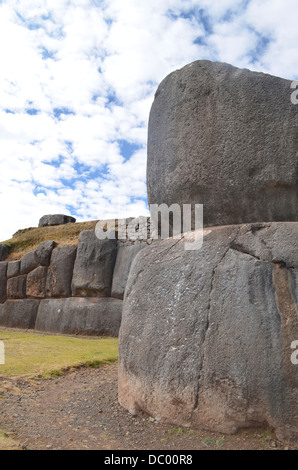 Giant stone walls at Sacsayhuaman, Inca site near Cuzco, Peru Stock Photo