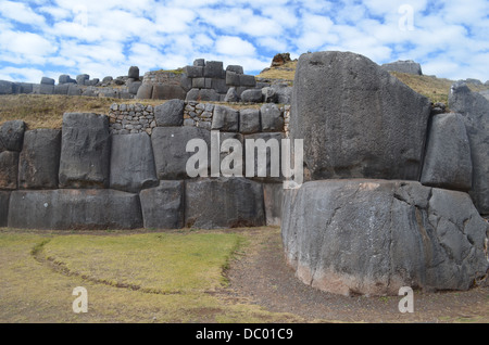 Giant stone walls at Sacsayhuaman, Inca site near Cuzco, Peru Stock Photo