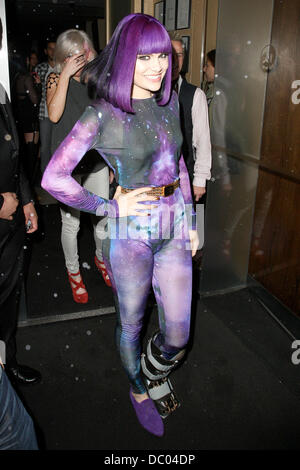 Jessica Cornish aka Jessie J and Ellie Goulding leaving Nobu Berkeley  London, England - 21.09.11 Stock Photo