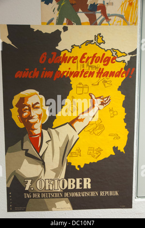 Ddr propaganda poster hi-res stock photography and images - Alamy
