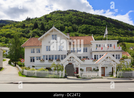 18th century white wooden Utne Hotel building 1722 in Utne, Ullensvang, Hardanger, Hordaland, Norway, Scandinavia Stock Photo