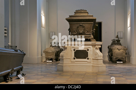 Inside the Imperial Crypt, the 'Ferdinandsgruft' with several tombs, among them, the prominent sarcophagus of Emperor Ferdinand Stock Photo