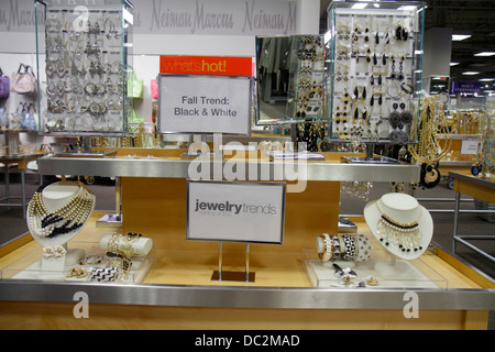 Neiman marcus jewelry deals sale