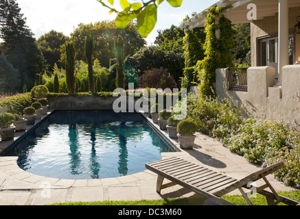 Luxury villa and swimming pool Stock Photo