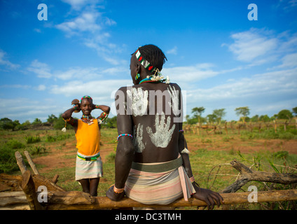Bashada Tribe Man With Body Painting, Dimeka, Omo Valley, Ethiopia ...