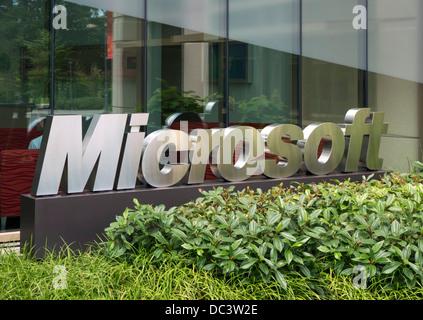 'Microsoft' sign outside one of the main buildings at Microsoft Head Office Campus in Redmond, Washington, USA Stock Photo