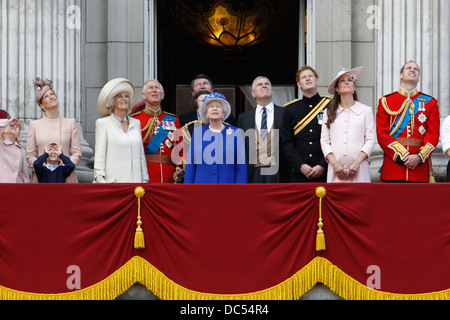 (L-R) Prince Edward, Earl of Wessex, Lady Louise Windsor, Sophie, Countess of Wessex, Camilla, Duchess of Cornwall, Prince Charl Stock Photo