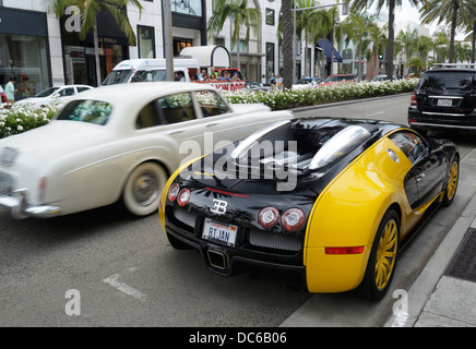 Bugatti Veyron and Rolls Royce on Rodeo Drive, Beverly Hills, CA Stock Photo