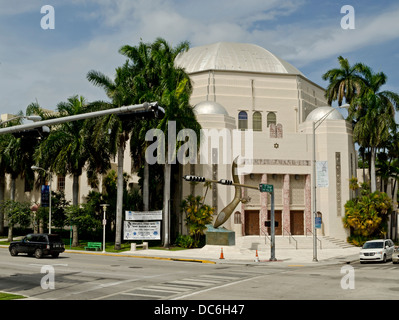 Temple Emanu-el Synagogue Miami South Beach Florida Usa Stock Photo - Alamy