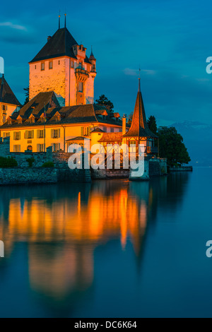 The castle at Oberhofen looking out over Lake Thun, Switzerland. Stock Photo