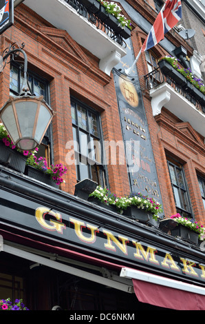 The Gunmakers pub in Aybrook Street, Marylebone, London, UK Stock Photo ...