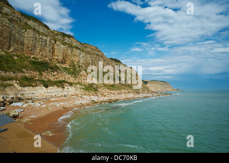 Hastings Coast Line & Cliffs From Rock-A-Nore Hastings Sussex Stock Photo