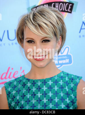 Chelsea Kane arrives at the Teen Choice Awards on Sunday, July 22, 2012