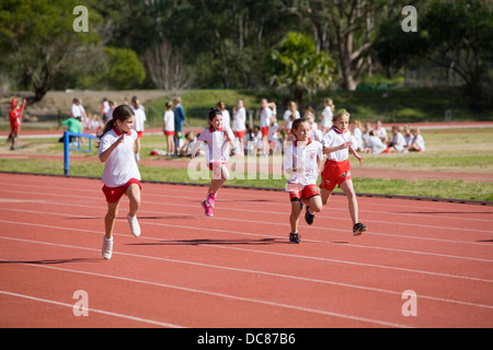 10 year old girls australian primary school athletics and sports day at the sydney sports academy in narrabeen,new south wales Stock Photo