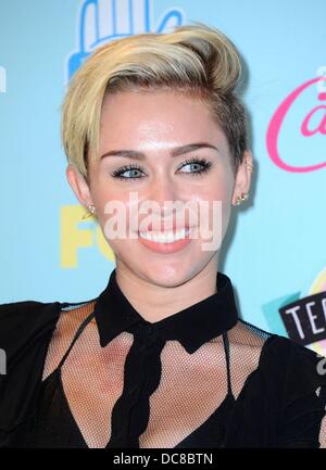 Universal City, CA. 11th Aug, 2013. Miley Cyrus in the press room for TEEN CHOICE Awards 2013 - Pressroom, Gibson Amphitheatre, Universal City, CA August 11, 2013. Credit:  Dee Cercone/Everett Collection/Alamy Live News Stock Photo