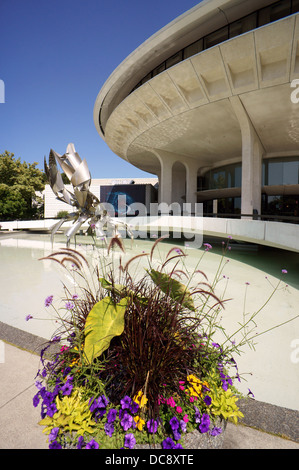 The H.R. Macmillan Space Centre planetarium and Museum of Vancouver Museum, Vanier Park, Vancouver, BC, Canada Stock Photo