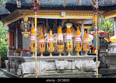 Hindu food offering in a Tampak Siring temple, Bali, Indonesia Stock Photo