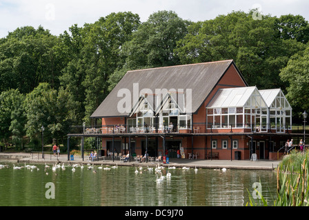 llandrindod lakeside powys wales