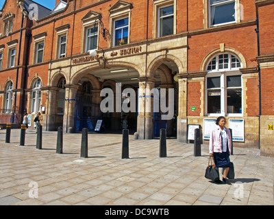 Main entrance to Marylebone Station, City of Westminster, London, England, United Kingdom Stock Photo