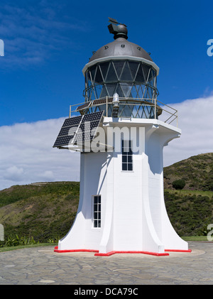 dh Cape Reinga Lighthouse CAPE REINGA NEW ZEALAND Lighthouse beacon tower solar panels aupouri peninsula Stock Photo