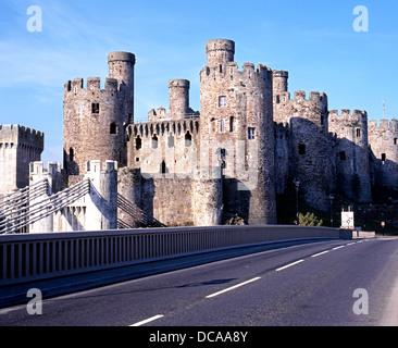 Medieval castle built between 1283 and 1289 during King Edward I's second campaign in North Wales, Conwy, Wales. Stock Photo