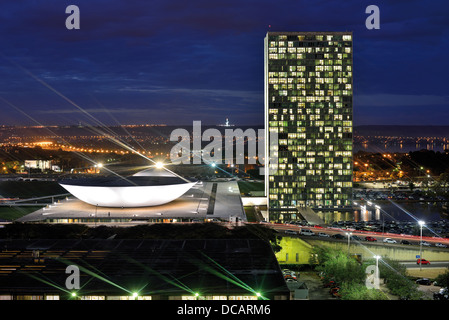 Brazil, Brasilia: Nocturnal view of the National Congress and northern part of the capital Stock Photo