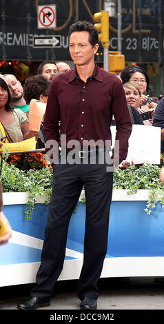 Benjamin Bratt  arrives at ABC's 'Good Morning America'  New York City, USA - 29.09.11 Stock Photo