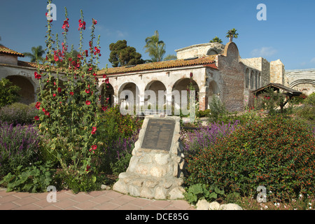 GARDEN MISSION SAN JUAN CAPISTRANO ORANGE COUNTY CALIFORNIA USA Stock Photo