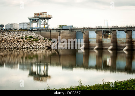 USA, Louisiana, Atchafalaya, Old River Low Sill Control Structure, built and maintained by US Army Corps of Engineers.