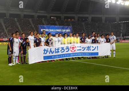 Miyagi, Japan. 14th Aug, 2013. Two team group Football / Soccer : KIRIN Challenge Cup 2013 match between Japan 2-4 Uruguay at Miyagi Stadium in Miyagi, Japan . © AFLO/Alamy Live News Stock Photo