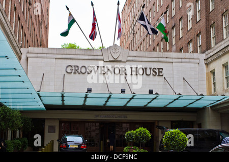 Entrance to the Grosvenor House Marriott hotel Park lane, London Stock Photo