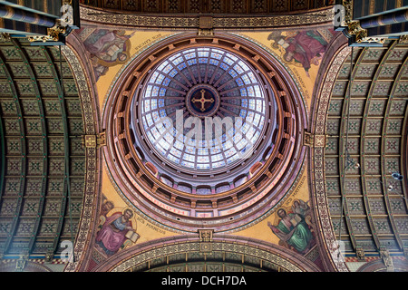 Dome interior of the Saint Nicholas Church (Dutch: Sint Nicolaaskerk) in Amsterdam, Holland, Netherlands. Stock Photo