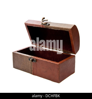 Old wood chest jewelry box closed isolated on white background. Small  miniature vintage treasure chest for keeping jewelry such as necklace,  rings or Stock Photo - Alamy