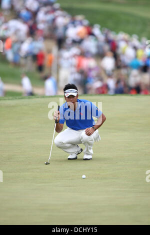 Hideki Matsuyama (JPN), JUNE 16, 2013 - Golf : Hideki Matsuyama of Japan lines up a putt during the final round of the U.S. Open Championship at the East Course of Merion Golf Club in Ardmore, Pennsylvania, United States. (Photo by Thomas Anderson/AFLO) (JAPANESE NEWSPAPER OUT) Stock Photo