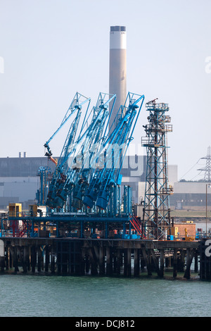 Fawley Oil Refinery Tanker Jetty for Unloading supertankers of their ...