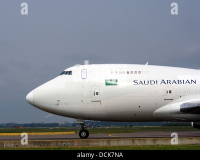 EK74799 Saudi Arabian Airlines Boeing 747-281B(SF) - cn 24399 taxiing 14july2013 pic-009 Stock Photo
