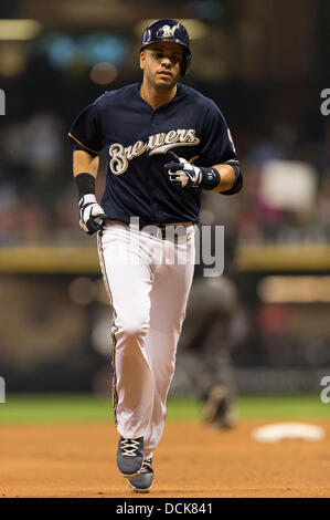 Milwaukee, Wisconsin, USA. 19th Aug, 2013. August 19, 2013: Milwaukee Brewers third baseman Aramis Ramirez #16 hits a two run homer in the 7th inning during the Major League Baseball game between the Milwaukee Brewers and the St. Louis Cardinals at Miller Park in Milwaukee, WI. Brewers lead the Cardinals 5-4 in the 8th inning. John Fisher/CSM. © csm/Alamy Live News Stock Photo