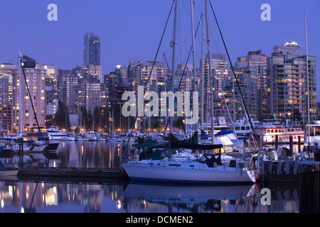 COAL HARBOUR FROM STANLEY PARK DOWNTOWN SKYLINE VANCOUVER BRITISH COLUMBIA CANADA Stock Photo