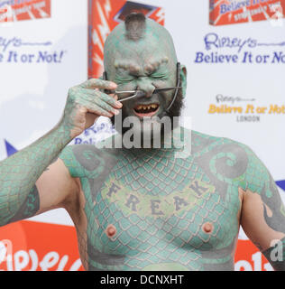 Erik Sprague aka 'The Lizardman'   at the launch of Ripley's Believe It Or Not book launch at Ripley's, Piccadilly  London, England- 27.10.11 Stock Photo