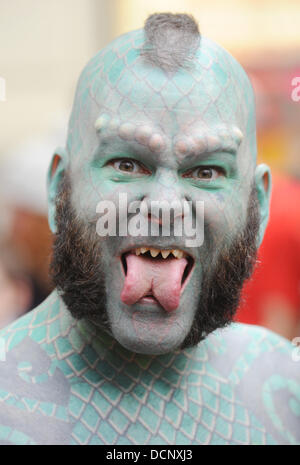 Erik Sprague aka 'The Lizardman'   at the launch of Ripley's Believe It Or Not book launch at Ripley's, Piccadilly  London, England- 27.10.11 Stock Photo