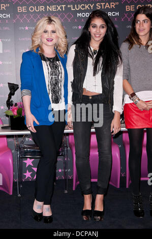 Kelly Osbourne And Lourdes Leon Macy S Celebrate Material Girl S 1st Stock Photo Alamy