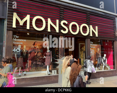 MONSOON fashion store on Oxford Street, London. Photo Tony Gale Stock Photo