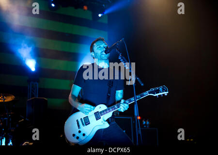 Tim McIlrath of Rise Against performing live at Brixton Academy London, England 09.11.11 Stock Photo