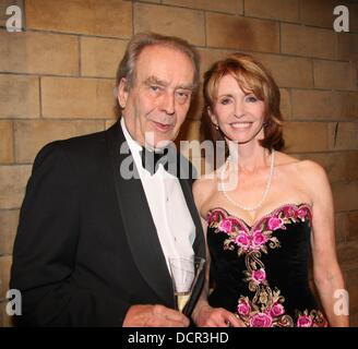 GERALD SCARFE, JANE ASHER Chain of Hope's Annual Gala 2011, held at the Natural Hisotry Museum London, England - 10.11.11 Stock Photo