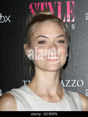 Jaime King 2011 Hollywood Style Awards Sponsored By Smashbox, The Palazzo Las Vegas And Palladium Jewelry held at Smashbox Studios West Hollywood, California - 13.11.11 Stock Photo