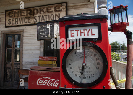 Sas General Store San Antonio, Texas - The SAS shoe factory and general store Stock Photo ...