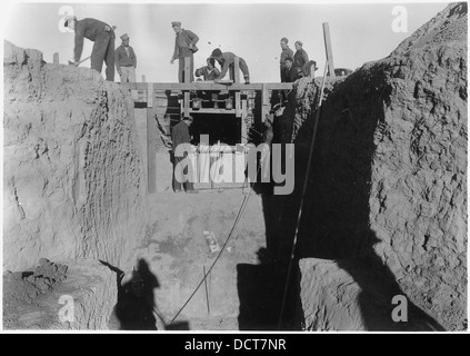 CCC Camp BR-72 Shoshone Project, Willwood Division photo showing enrollees constructing forms and placing reinforcing... - - 293552 Stock Photo