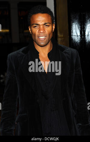 Ray Fearon Matilda The Musical at Cambridge Theatre - Press Night  London, England - 24.11.11 Stock Photo