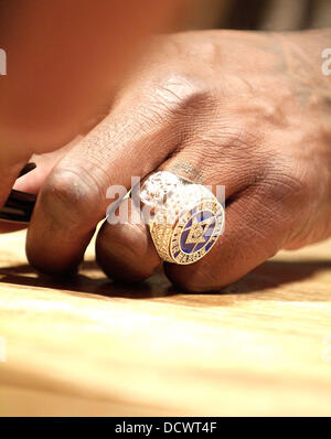 Shaquille O'Neal greets fans and signs copies of his book 'Shaq Uncut' at Books and Books Coral Gables, Florida - 05.12.11 Stock Photo